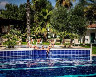 Città Bianca Country Resort - Ostuni - Pool
