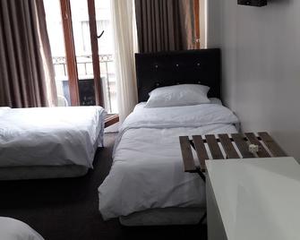Istanbul Grand Aparts - Istanbul - Bedroom