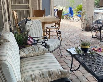 SaddleBrooke Hillside Home with private entrance suite - Catalina