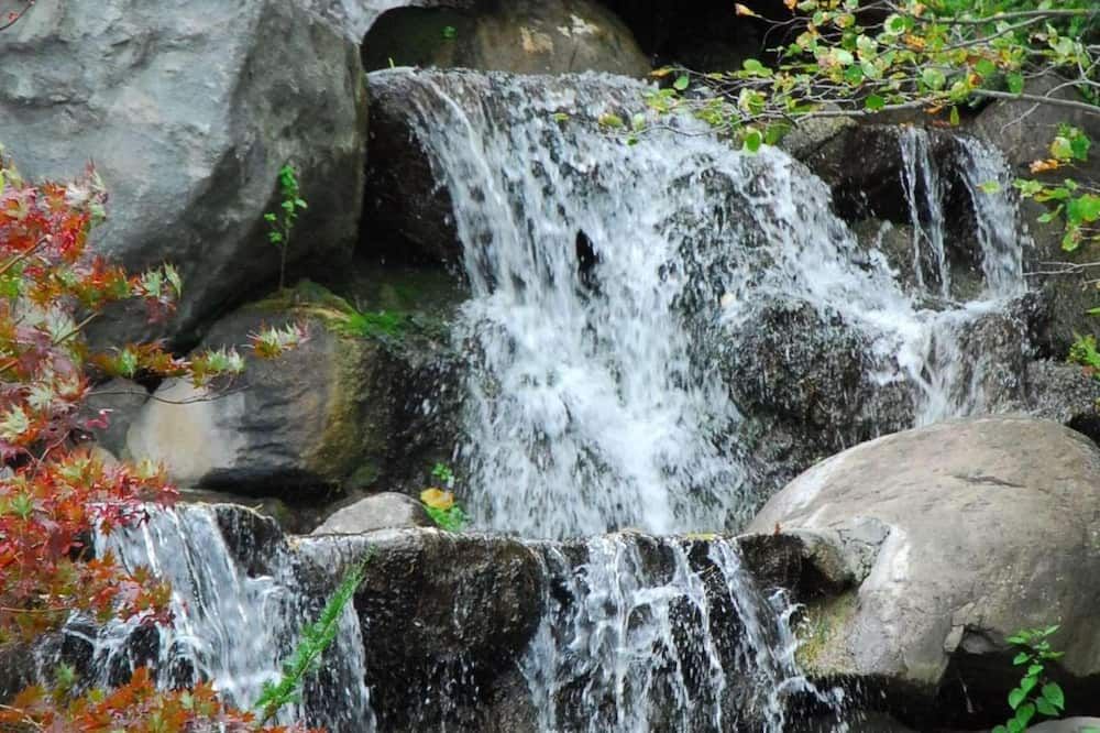 Other view of Radisson Hotel & Conference Center Rockford, IL