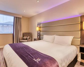 Premier Inn London Beckton - London - Phòng ngủ