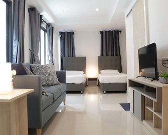 College Haus Rangnam - Bangkok