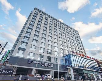The Venezia Suite Hotel - Chuncheon - Gebouw