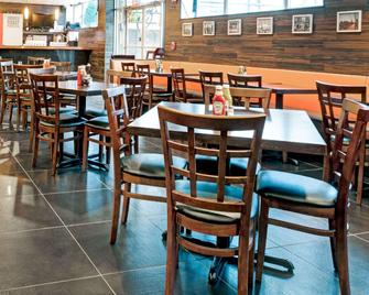 Wyndham Garden Long Island City - Queens - Restaurante