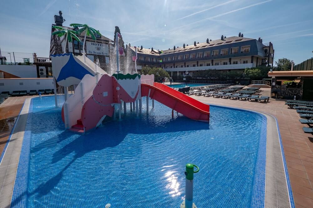 Santa Susanna Resort Affiliated By Fergus - Santa Susanna