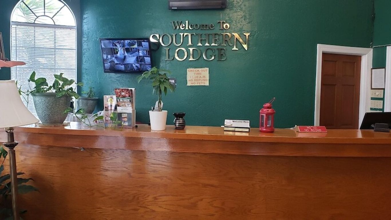 Southern Lodge & Suites