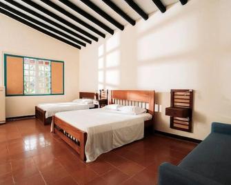 Palma Real Coliving - Giradota - Habitación