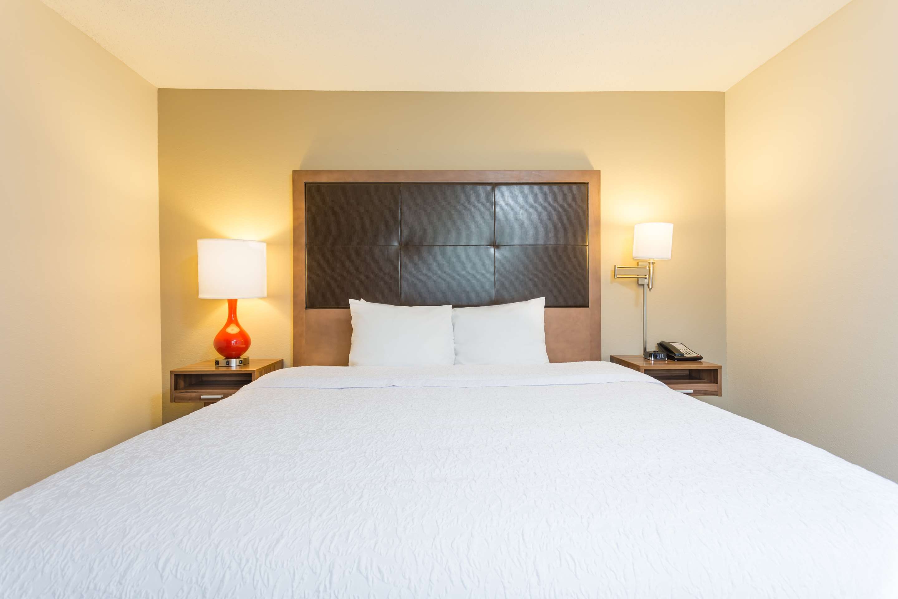 hilton hotels in havelock nc