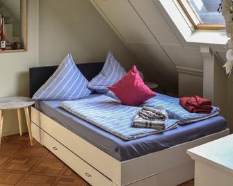 Rooftop Penthouse Karlsruhe - Karlsruhe - Yatak Odası