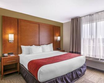 Comfort Suites Brunswick - Brunswick - Bedroom