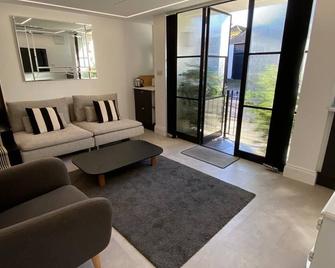 The Motor House - Worthing - Living room