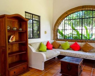 Orquideas studio by Las Palmas - Higuera Blanca - Sala de estar