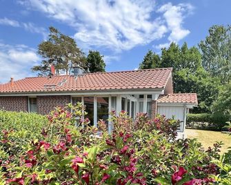 Ferienhaus Müritzhus an der Müritz - Gotthun - Будівля