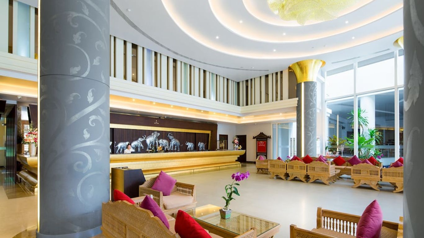 艾亞拉格蘭德酒店 - 芭堤雅