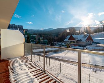 Triventi Mountain Residence, Sun & Snow - Karpacz - Balkon