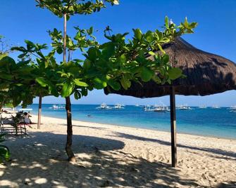 Lionfish Backpackers Malapascua - Daanbantayan