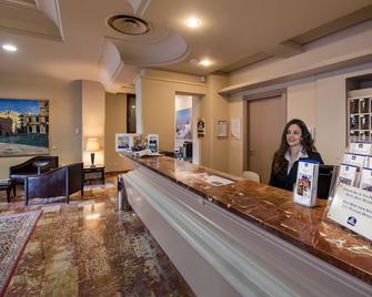 Best Western Hotel Stella D'Italia - Marsala - Front desk
