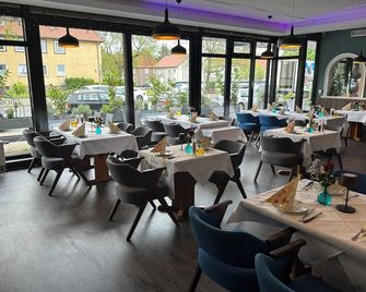 Hotel Adonis - Salzgitter - Restaurante