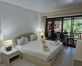 Sai Rougn apartment - Patong - Habitació