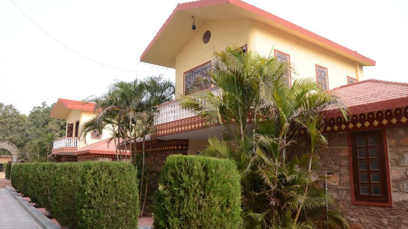 Sajjan Bagh Resort