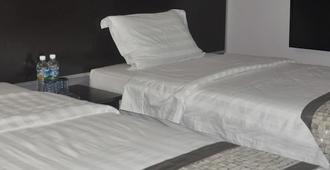 Stay Inn Hotel - Kota Kinabalu - Bedroom