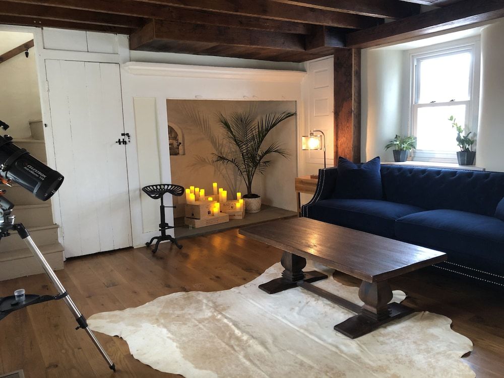 Rustic Meets Modern Farmhouse on Vineyard & Winery