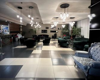 Hotel Balkan - Плевен - Лоббі