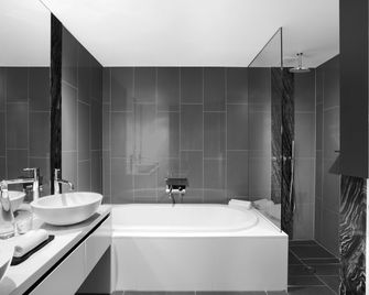 Peppers Gallery Hotel Canberra - קנברה - חדר שינה