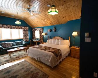 Sugar Hill Inn - Norris Point - Bedroom