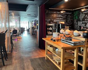 B&B HOTEL Birmingham Centre - Birmingham - Restaurant