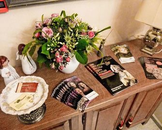 Hotel Wilgenhof - Маасейк