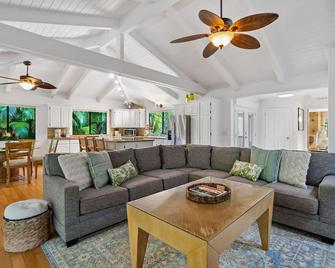 Anini Mauka - A/C, Close To The Beach Tvnc #4328 - Kilauea - Living room
