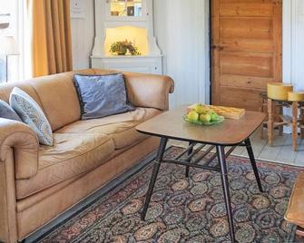 6 Person Holiday Home In Sölvesborg-By Traum - Sölvesborg - Obývací pokoj