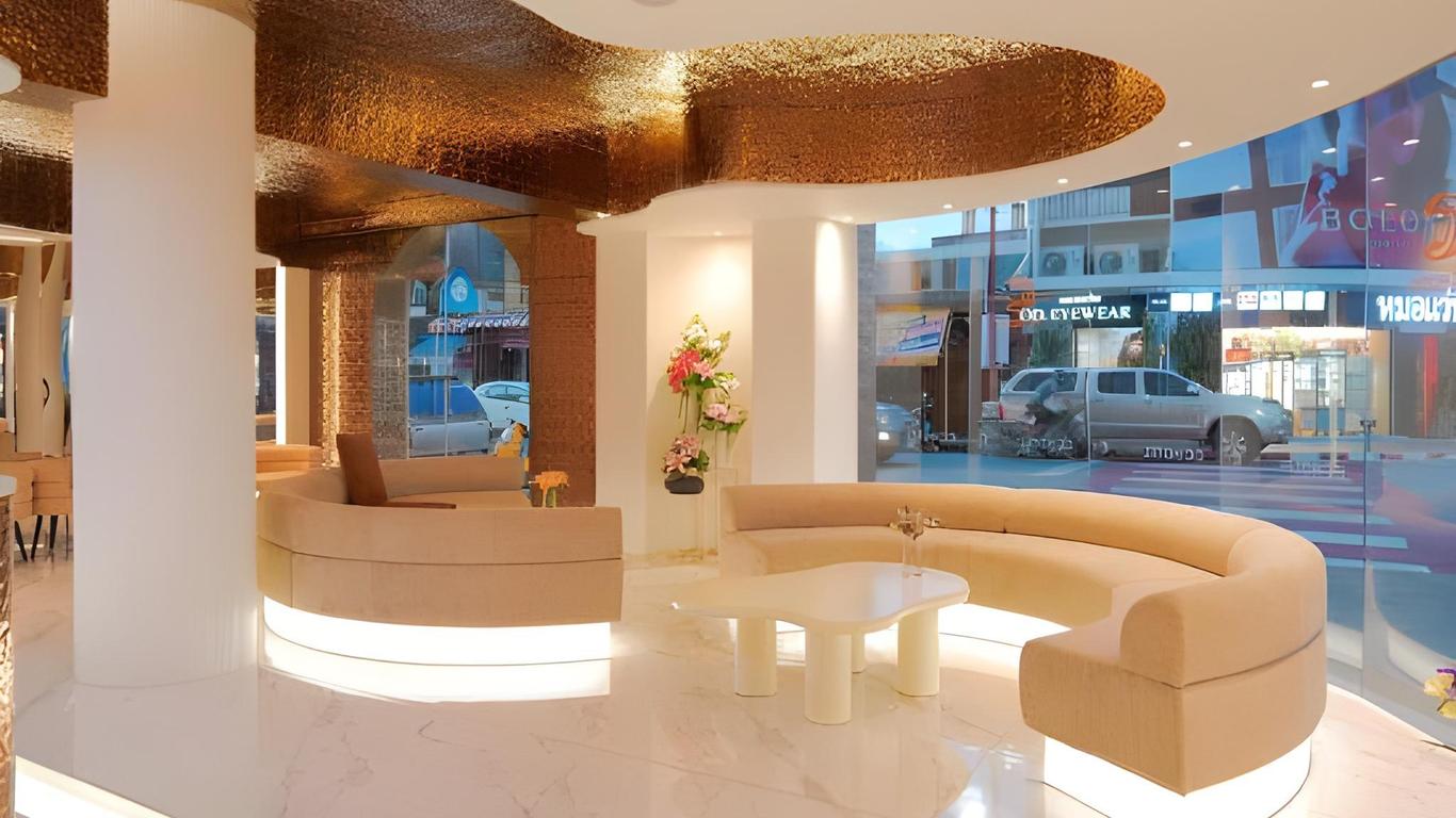 Tanaphat Hatyai Hotel