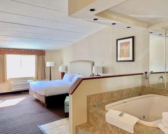 Best Western Springfield Hotel - Springfield - Bedroom