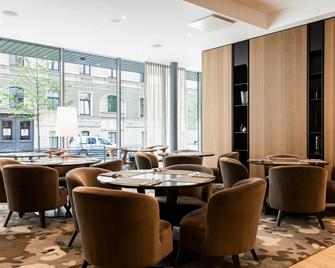AC Hotel by Marriott Riga - Riga - Restaurante