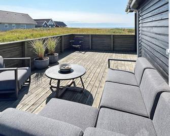 Holiday Home in Hjørring - Hjørring - Balcony