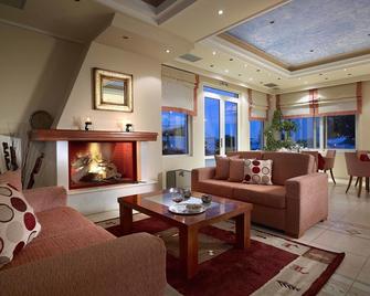 Avantis Suites Hotel - Eretria - Wohnzimmer
