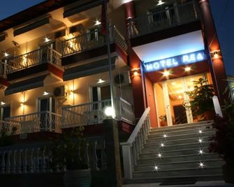Rea Hotel - Kateríni - Edificio