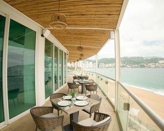 Amares Acapulco - Acapulco - Balcony