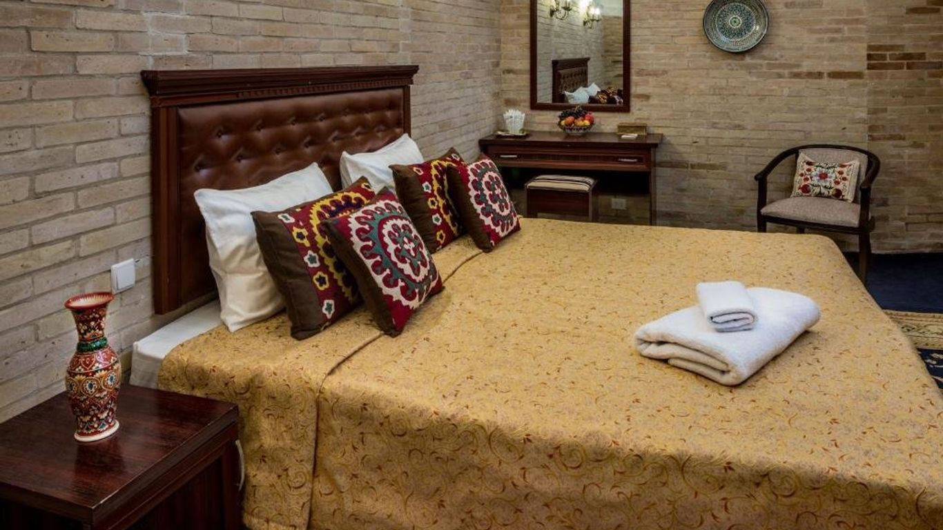 Orient Star Khiva Hotel- Madrasah Muhammad Aminkhan 1855