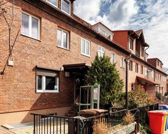 Płowce 24 Guest Spot No. 4 - غدانسك - مبنى