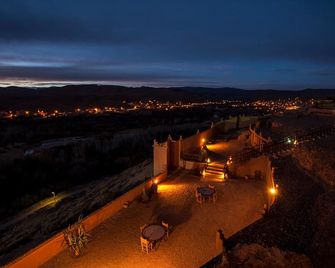 Kasbah Tizzarouine - Boumalne Dadès