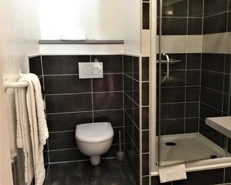 Nouvel Hôtel - Lons-le-Saunier - Bathroom