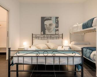 Your House Rooms 1 - Polignano a Mare - Bedroom