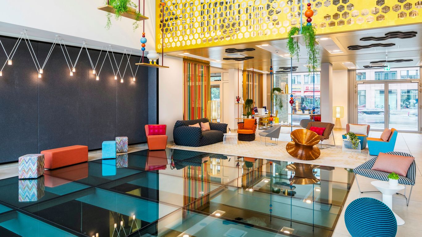 Capri by Fraser Berlin