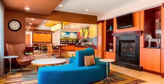 Fairfield Inn & Suites by Marriott Abilene - אביליין - טרקלין