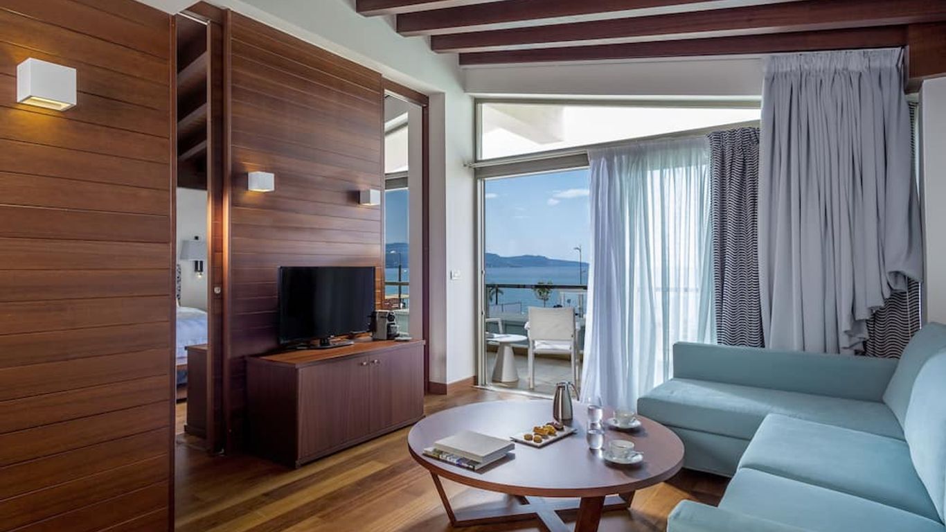 Horizon Blu Boutique Hotel