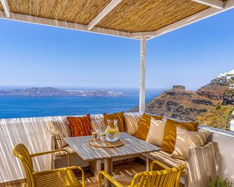 Vacay Suites - Firostefani - Balcone