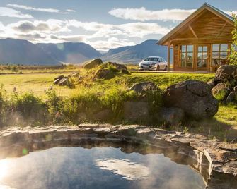 Hestasport Cottages - Varmahlid